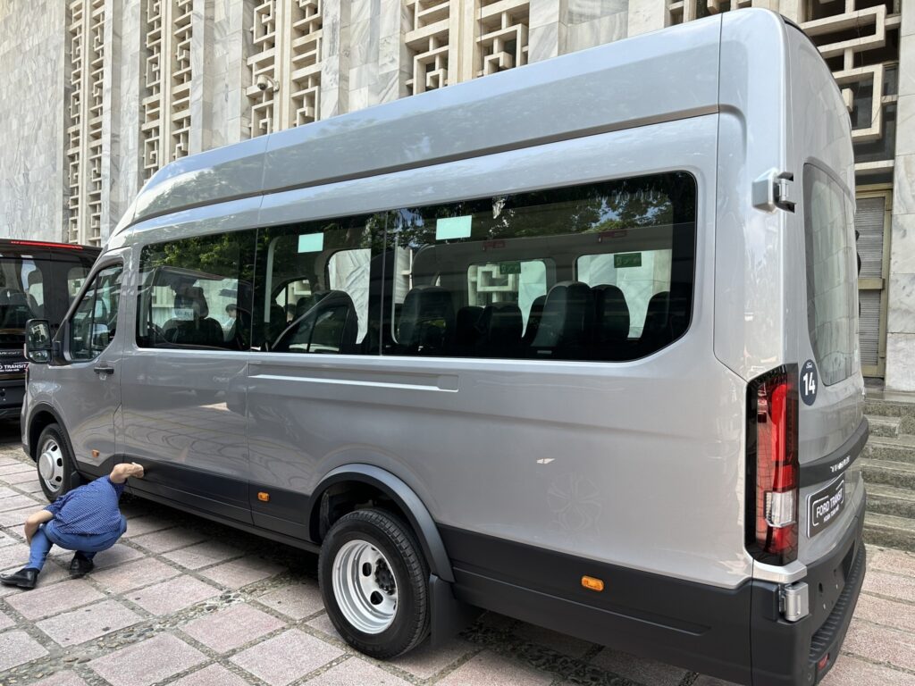3-2764404j33698